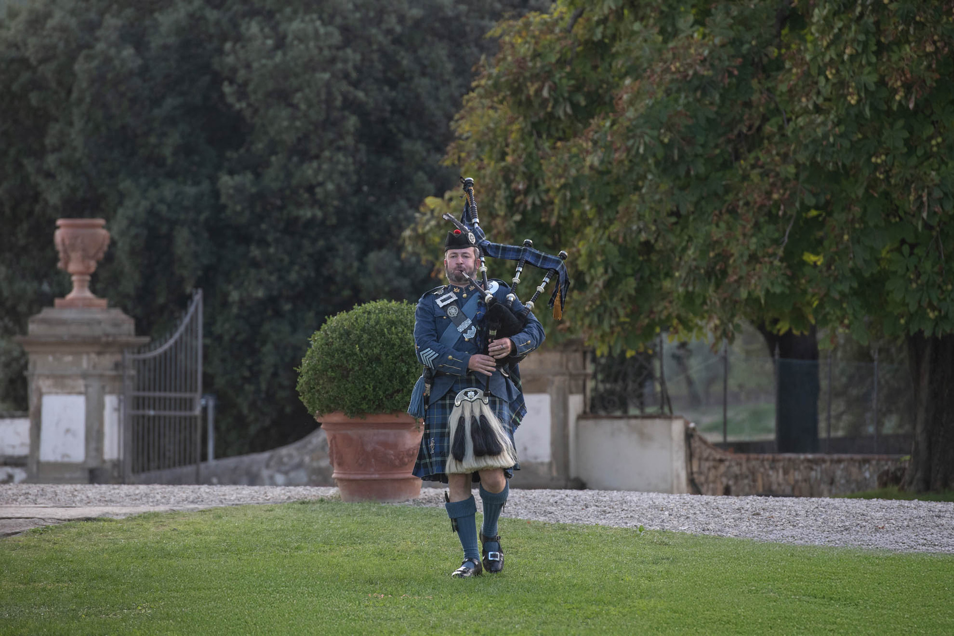 Villa Corsini-Mezzomonte-Florence-wedding photographer-scottish-24.jpg